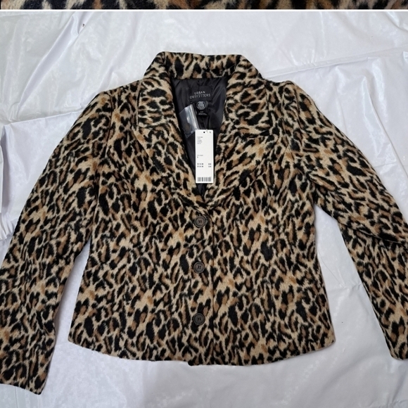 Urban Outfitters Terrie Leopard Blazer - Picture 6 of 10